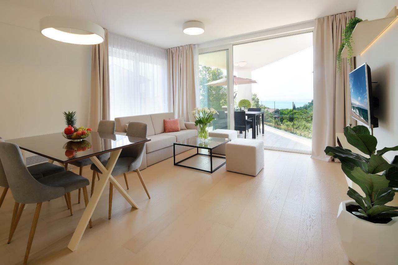 Modern Apartment Near The Sea Ičići Buitenkant foto