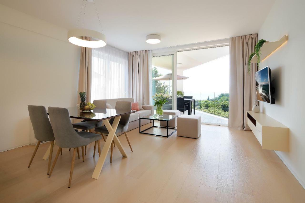 Modern Apartment Near The Sea Ičići Buitenkant foto